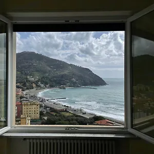 Ocean View Flat With Wi-fi, Ac And Elevator To Town Appartement Levanto