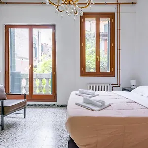 Appartement Cannaregio Romantic View, Venise