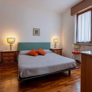  Appartamento Con Garage Vicino Al Centro